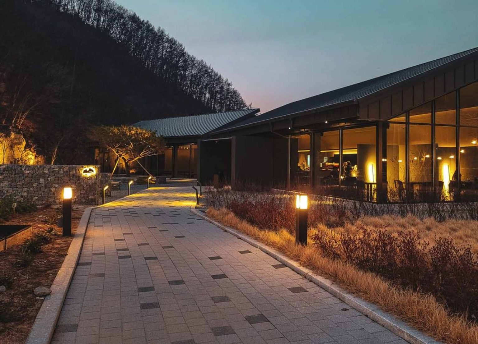 Landscape Lighting | Lighting Supplier in Malaysia | EvoGreenTech